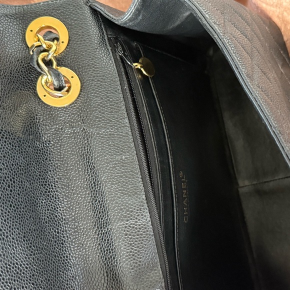 CHANEL Black Caviar Vintage Single Flap Jumbo GHW 24k plated - Picture 12 of 13